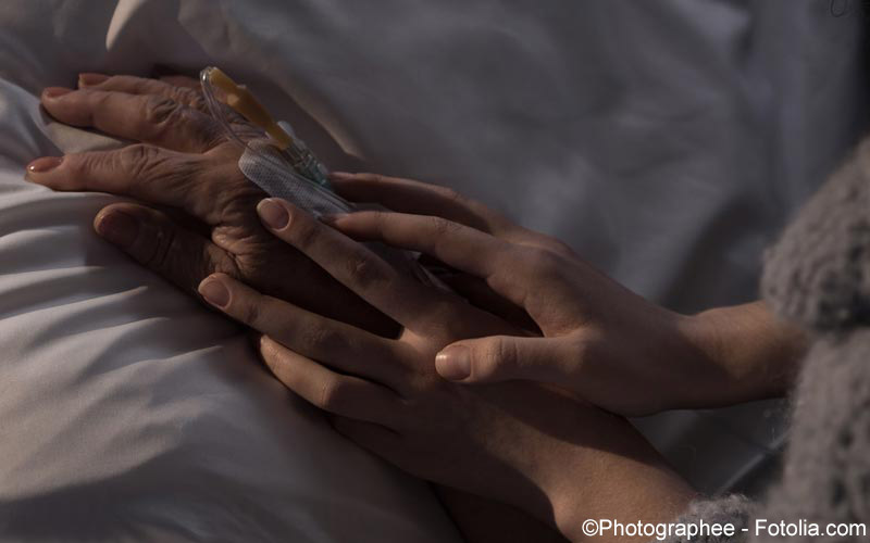 Haende Patient Angehoeriger Haende Patient Angehoeriger